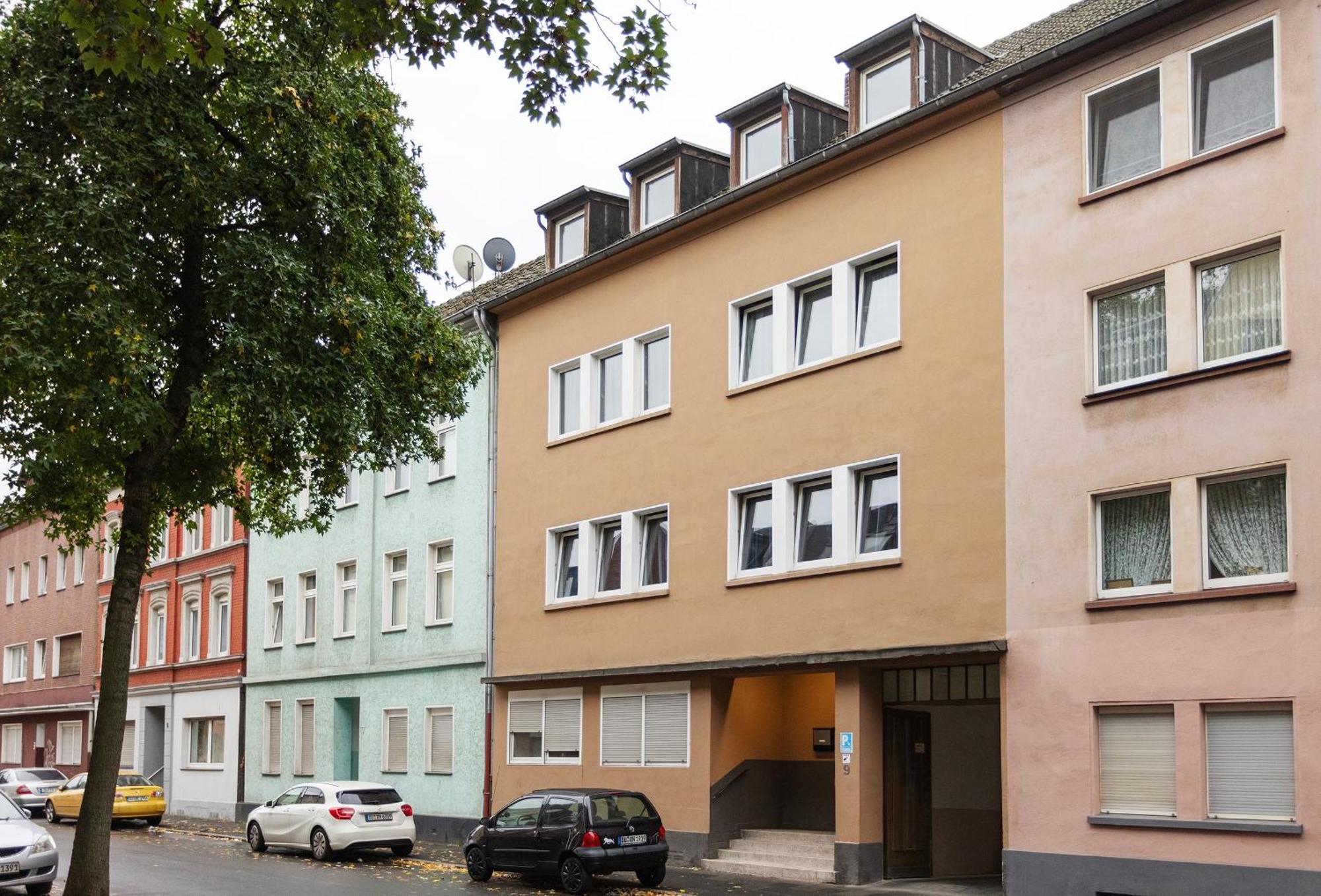 Big Flat With Fresh Renovation, Free Parking, Sonyps, Netflix Appartement Duisburg Buitenkant foto